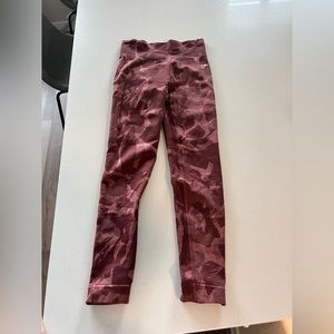 Gymshark maroon leggings, small